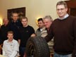 Rechtsanwalt Christoph Kröger (rechts stehend) konnte auf dem öffentlichen AMC-Clubabend viele Infos rund um den Winterreifen geben.